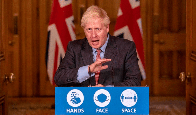 Boris Johnson indicó que "no vacilará" en imponer mayores restricciones si la situación lo exige. Foto: AFP