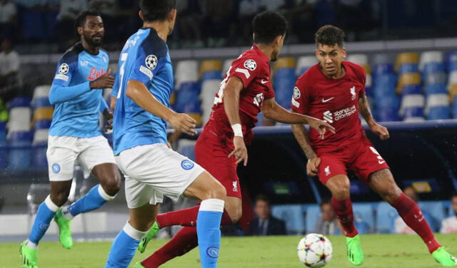 Napoli enfrentó a Liverpool en el inicio de la fase de grupos de la UEFA Champions League. Foto: EFE
