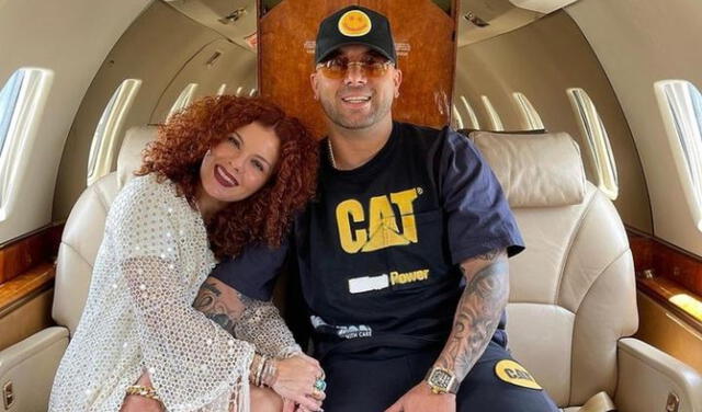 Wisin y su esposa