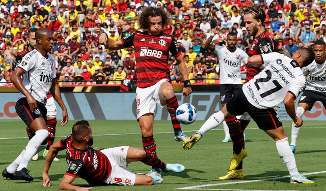 Flamengo vs. Paranaense