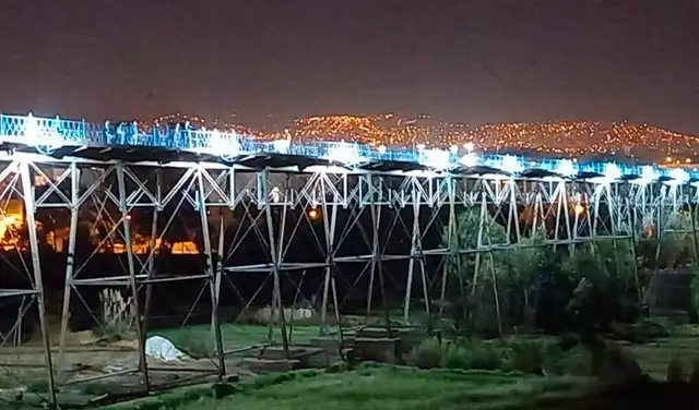 Se colocaron luminarias led en el puente de Fierro de Arequipa. Foto: Facebook