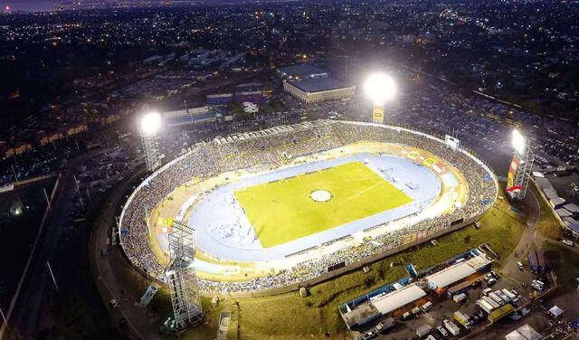 Estadio Nacional Independence Park en Kingston, Jamaica, tiene capacidad para 35 mil espectadores. Foto: Concacaf.