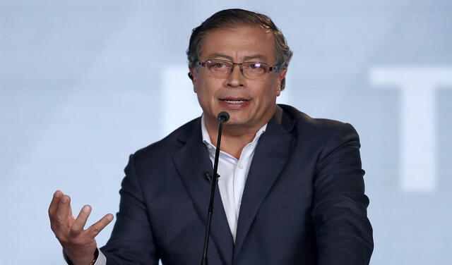 El senador Gustavo Petro lidera las encuestas de opinión antes de las elecciones colombianas del próximo mes. Foto: AFP
