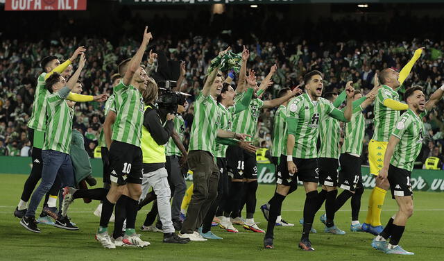 Real Betis ganó 3-2 a Rayo Vallecano en el marcador global. Foto: EFE