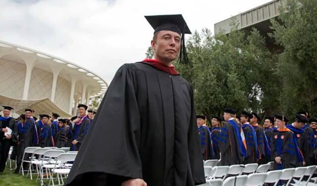 Elon Musk estudió economía y física. Foto: AFP