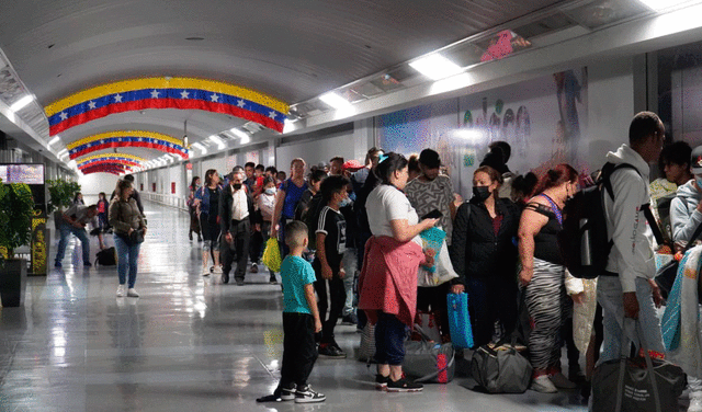 Nicolás Maduro aseguró que “más de la mitad” de la población que migró entre 2018 y 2021 ha regresado. Foto: Twitter/@rvaraguayan