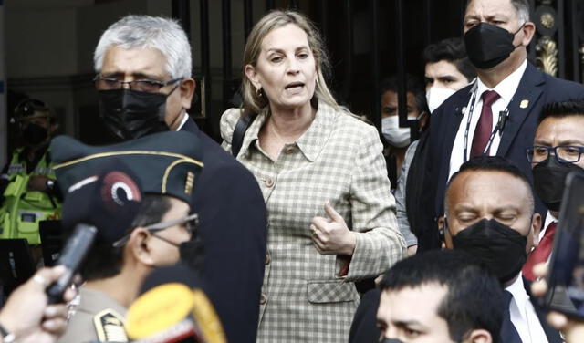 María del Carmen Alva canceló reunión que tenía con los representantes de la prensa. Foto: Marco Cotrina