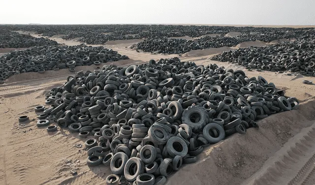 Kuwait, cementerio de neumáticos más grande del mundo