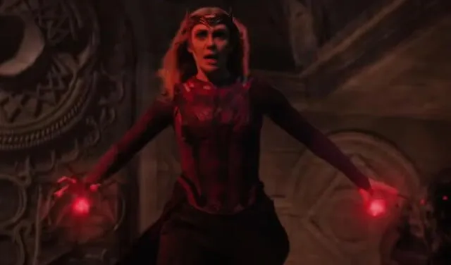 Scarlet Witch (Bruja Escarlata) interpretada por Elizabeth Olsen en "Doctor Strange en el multiverso de la locura"