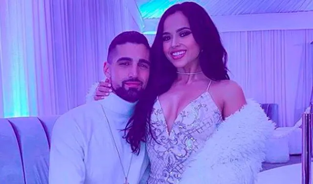 Becky G mantiene una sólida relación con el futbolista Sebastián Lletget.