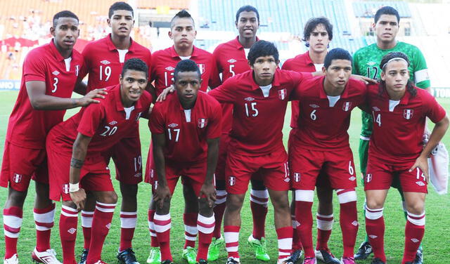 La selección peruana sub-20 del 2013 era dirigida por Daniel Ahmed. Foto: AFP