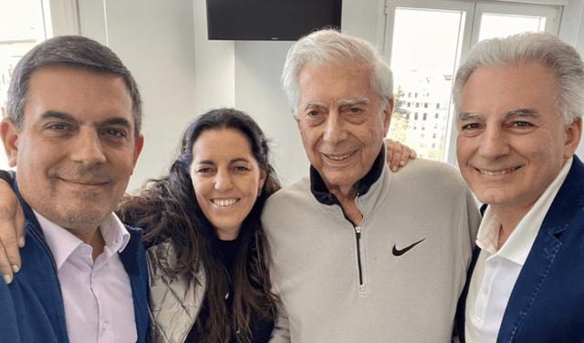 Morgana Vargas Llosa es la menor de los tres hijos del escritor y se dedica a la fotografía