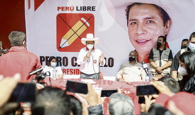 Multitud. Realizó mitin en el distrito de Chao, en Trujillo, región La Libertad. Foto: Aldair Mejía