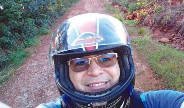 Argentina: profesor viajó tres días en moto para entregar tarea a alumnos sin internet