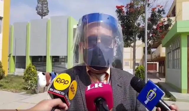 director rosa flores de oliva