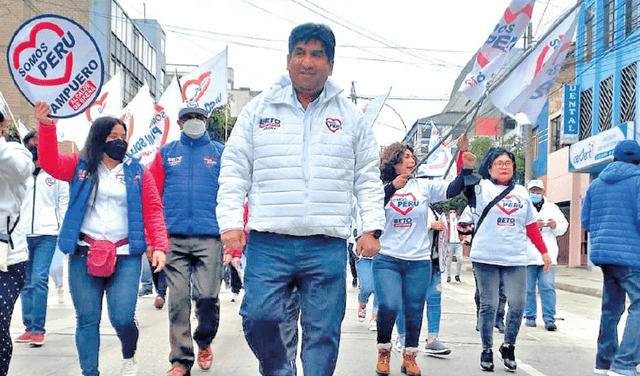 Gilberto Ampuero es candidato a la alcaldía de Breña por Somos Perú en las Elecciones Regionales y Municipales 2022