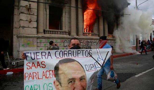 Guatemala: al menos 22 detenidos en protestas contra el Gobierno y el Congreso