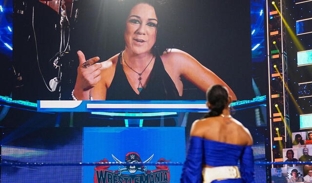 Bayley arremete contra Bianca Belair en SmackDown. Foto: WWE