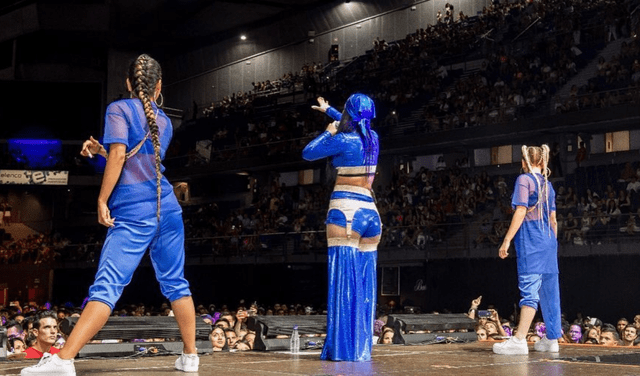 Farina aconseja a los jóvenes a perseguir sus sueños y a usar las redes sociales a su favor. Farina aconseja a los jóvenes a perseguir sus sueños y a usar las redes sociales a su favor.