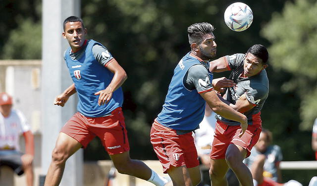 Edison Flores, Carlos Zambrano