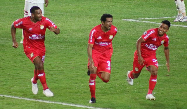 Víctor Balta marca el 1-0 del UTC vs. Sport Huancayo por Copa Sudamericana