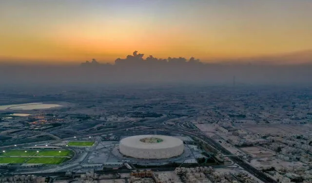 Estadio Al Thumama, uno de los estadios del Mundial de Qatar 2022. Foto: @Qataremb_Havana.