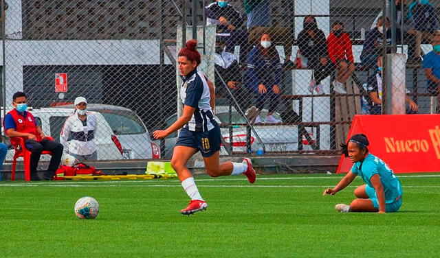 Cindy Novoa tuvo su última aparición con Alianza Lima enfrentando a Universitario de Deportes en un torneo amistoso. Foto: Cindy Novoa instagram