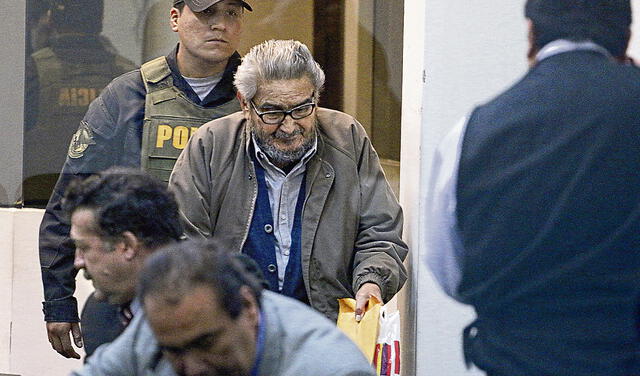 Sentencias. Guzmán recibió dos cadenas perpetuas por las masacres de Lucanamarca y Tarata. Foto: La República