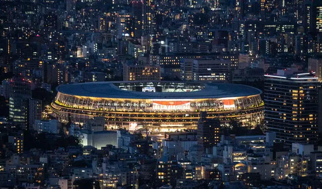 El Estadio Olímpico de Tokio se prepara para la inauguración de los Juegos. Foto: AFP
