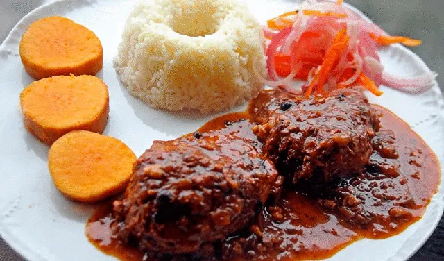 Adobo de chancho. Foto: Flickr