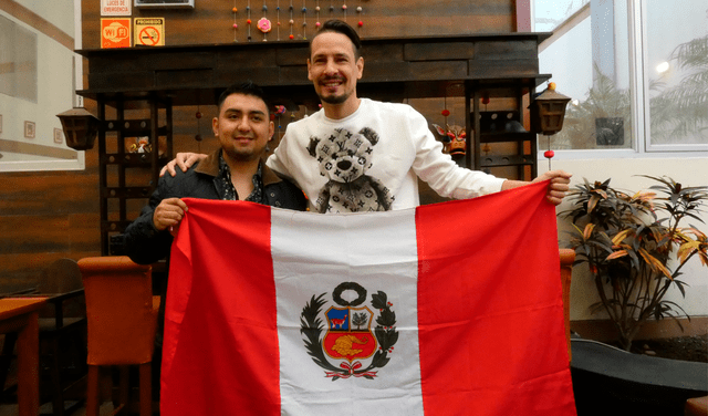 Rodrigo Tapari  y Carlitos Quiroz