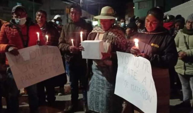 Familiares realizaron vigilia en los exteriores de comisaría. Foto: RSA Sol de los Andes