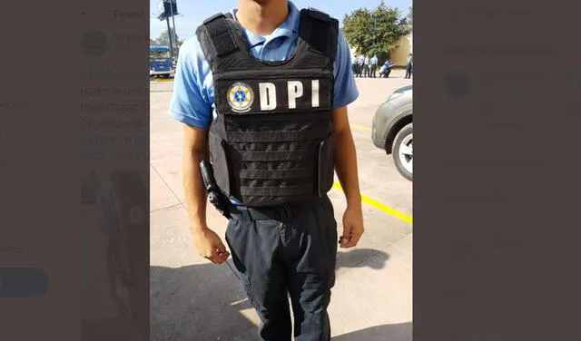 Indumentaria policial. Foto: captura en Twitter / Policía Nacional de Honduras.