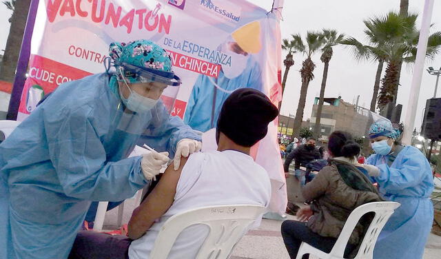 Vacunación en Perú, Ica.