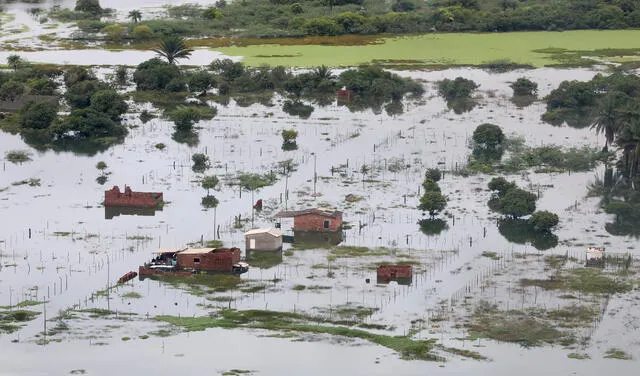 Vista aérea de la ciudad de Recife, Brasil, afectada por las fuertes lluvias el 30 de mayo de 2022. Foto: Presidencia de Brasil
