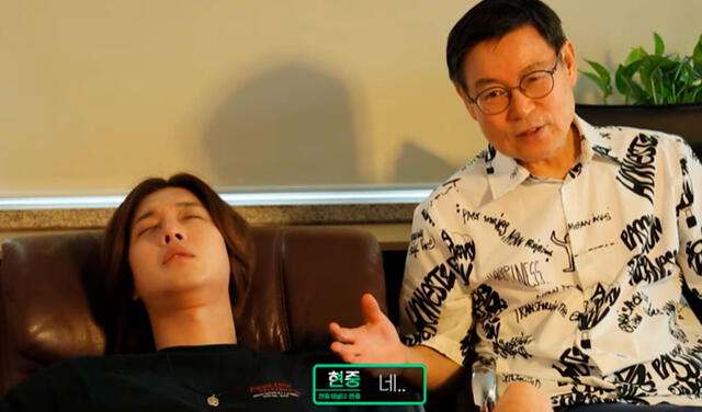 Kim Hyun Joong muestra su sesión de hipnosis. Foto: captura YouTube