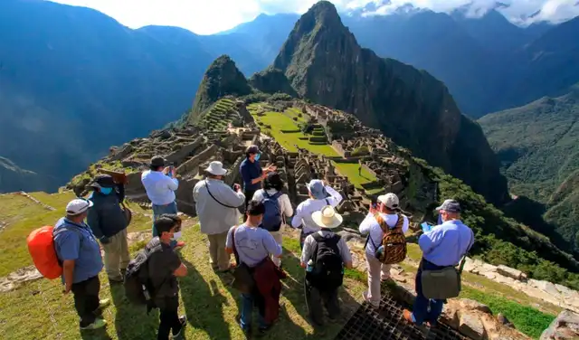 Quienes se encuentren de vacaciones en Fiestas Patrias ya recibieron sus remuneraciones de estas fechas antes del descanso. Foto: Andina