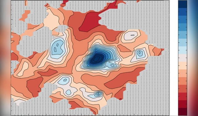 Datos del radar. Las regiones azules son muy reflectantes, lo que indica agua líquida. Crédito: Lauro et al., Nature Astronomy, 2020.