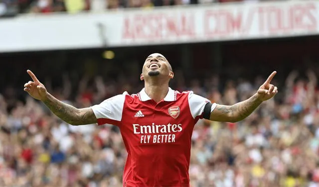 Gabriel Jesús llegó al Arsenal procedente del Manchester City, escuadra en la que fue campeón de la Premier en la última temporada. Foto: Arsenal/Twitter