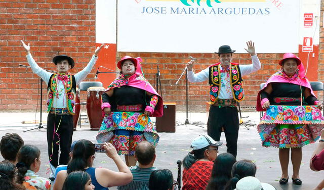 La Escuela Nacional Superior de Folklore José María Arguedas ofrece talleres para todas las edades. Foto: Escuela de Folklore José María Arguedas (oficial) / Facebook