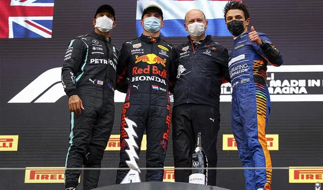 Max Verstappen, Lewis Hamilton y Lando Norris terminaron en el podio en el GP de Emilia-Romaña. Foto: AFP