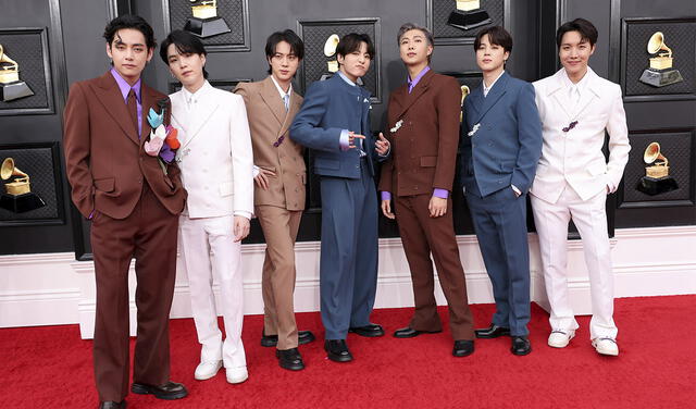 Grammy 2022: Taehyung, Suga, Jin, Jungkook, RM, Jimin, J-Hope en la alfombra roja. Foto: AFP
