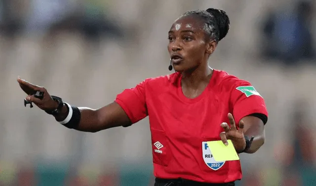 Salima Mukansanga será jueza en el Mundial Qatar 2022