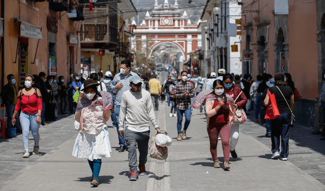 Los puestos laborales son para campos de ventas, administración. También para operarios de limpieza y más. Foto: Antonio Melgarejo/La República