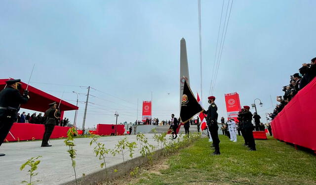 El Obelisco del Bicentenario, en Trujillo, fue sede de una ceremonia solemne. Foto: Proyecto Bicentenario