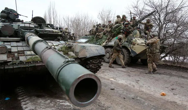 Soldados ucranianos listos para repeler un ataque en Lugansk. Foto: AFP