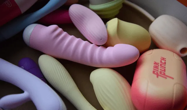 Los juguetes sexuales pueden ser una forma de tener experiencias diferentes en la intimidad con tu pareja en San Valentín. Foto: AFP