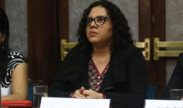 Fiscales Sandra Castro y Rocío Sánchez quedan fuera