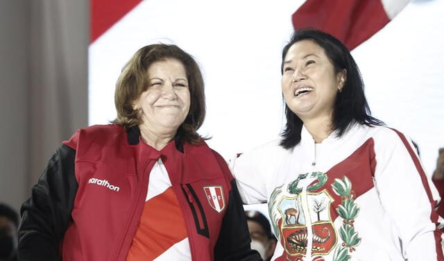 Lourdes Flores participó del mitin de Keiko Fujimori criticando a la ONPE. Foto: Carlos Félix/La República