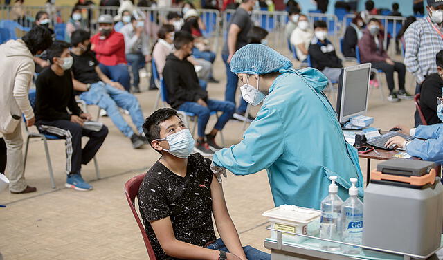Minsa, Coronavirus en Perú, vacunación en Perú.